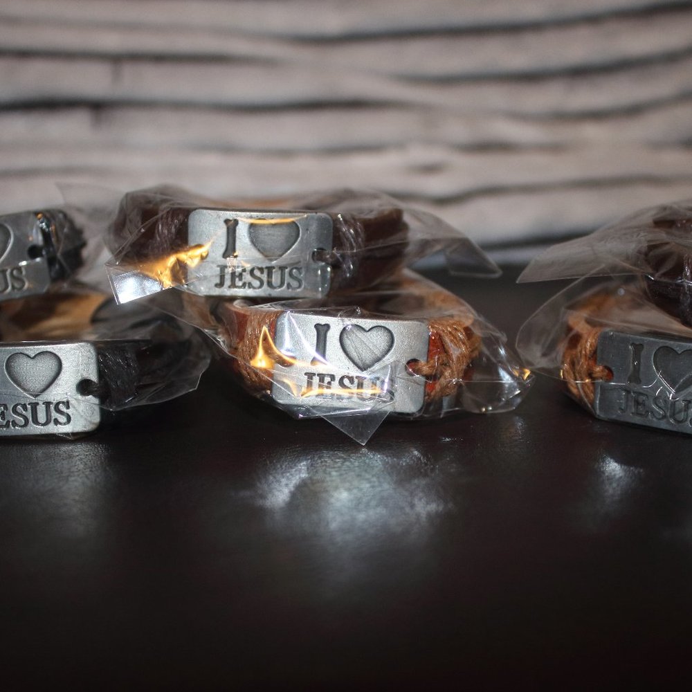 5X HP* 10/19/21 10/17/22 BEST IN JEWELRY REAL LEATHER I LOVE JESUS BRACELETS 3 - Picture 2 of 4